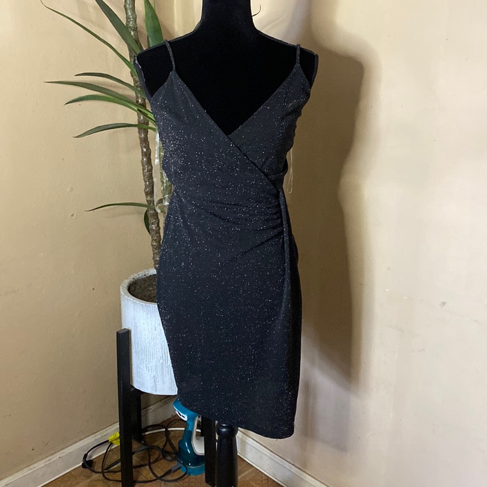Studio 1011 Black Sparkly Body-con Dress Size M ‼️MUST BUNDLE TO PURCHASE